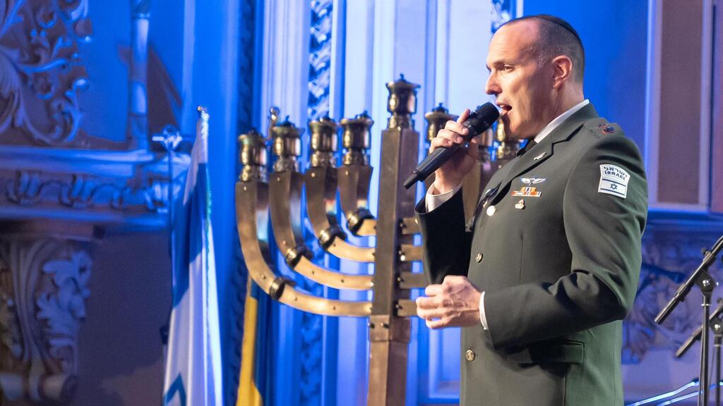 החזן הראשי לצה"ל, שי אברמסון