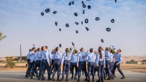 טקס מסדר כנפיים 187 בצל הלחימה בעזה ובצפון