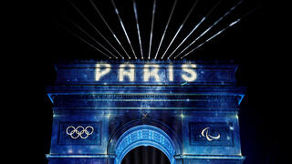 חגיגות שנה חדשה 2024 שאנז אליזה צרפת