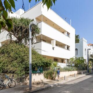 שימור ושיפוץ ירוק הלכה למעשה לבית ליבלינג שתכנן דב כרמי