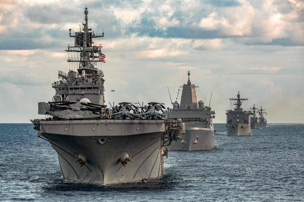 The Ford aircraft carrier. A total of 10 more like it will be built - over the next 40 year (Photo: Nolan Pennington / US Department of Defense/ AFP) נושאת המטוסים נושאת מטוסים ג'רלד פורד שטה עם ספינות מלחמה ספינה שמלוות אותה באזור הים התיכון ב-31 בדצמבר בצל ההחלטה האמריקנית להוציא אותה מהאזור ולהחזירה ל ארה"ב
