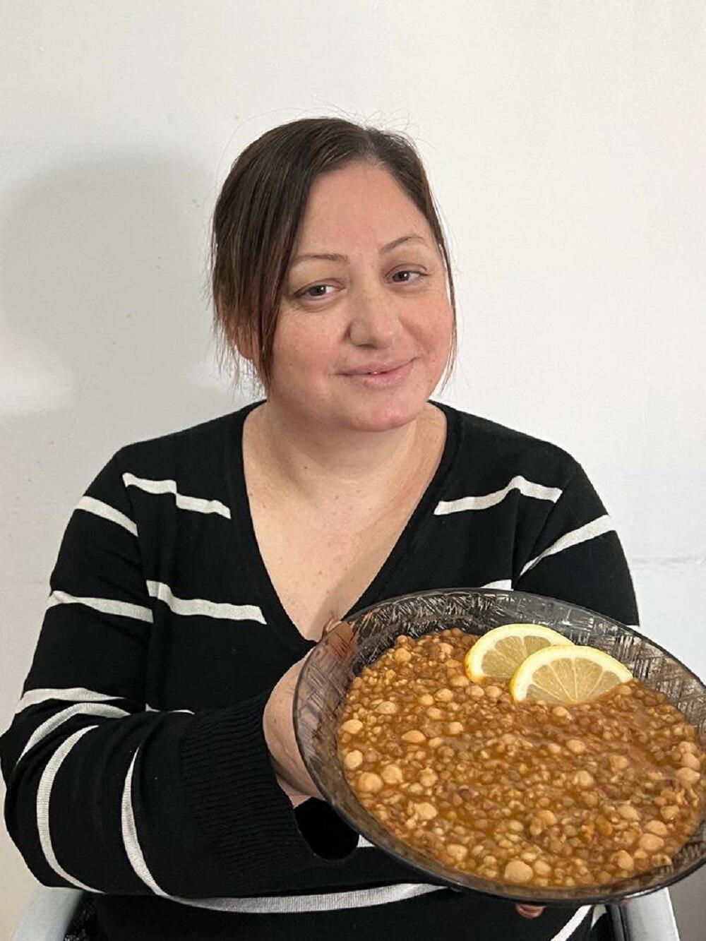 מרק רח’ויה ב"נור", ג'וליס