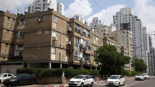 חולון