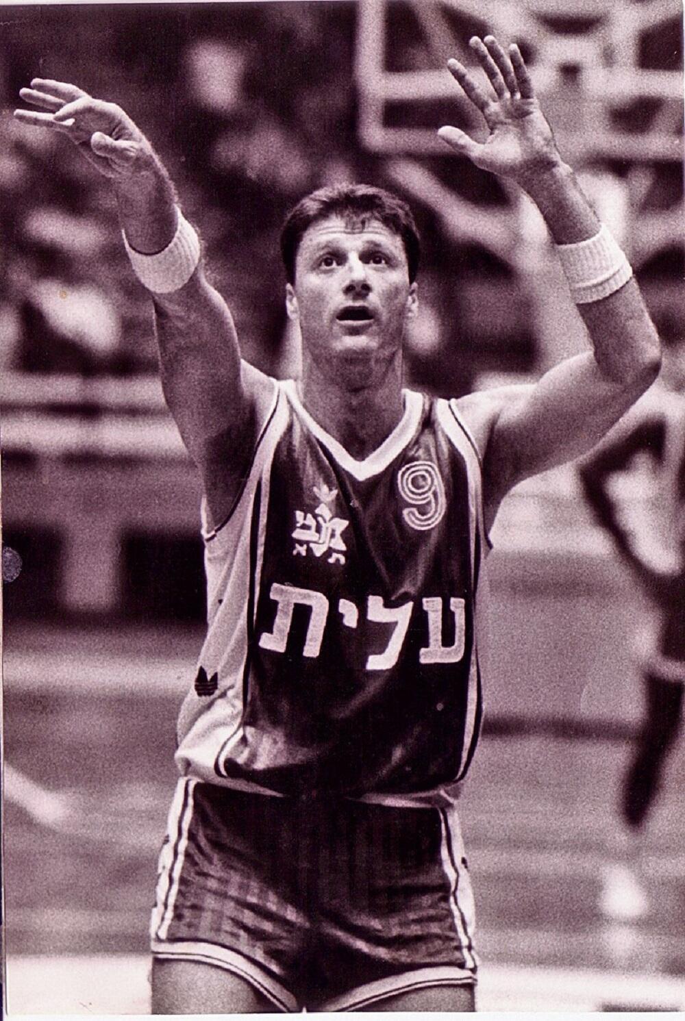 Photo: Yossi Ruth מיקי ברקוביץ'