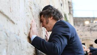 נשיא ארגנטינה חאבייר חררדו מיליי מבקר בכותל המערבי בירושלים