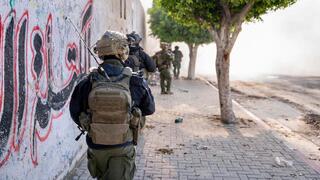 IDF forces operating at UNRWA HQ in Gaza City 