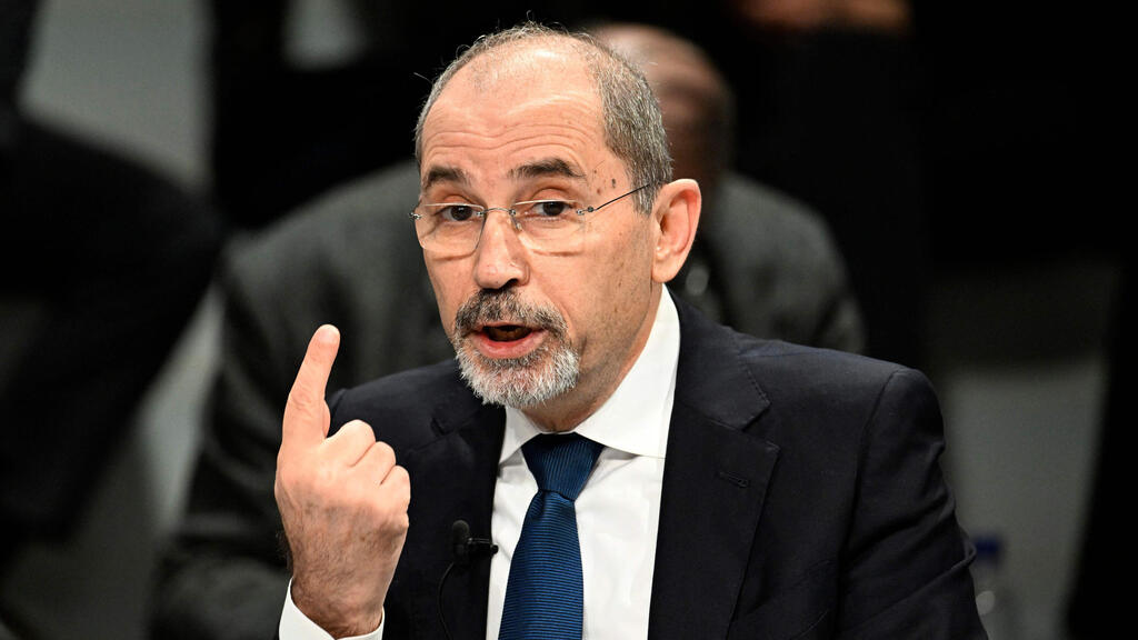 No longer able to remain silent; Ayman Safadi (Photo: Thomas Kienzle/AFP) איימן א-ספדי