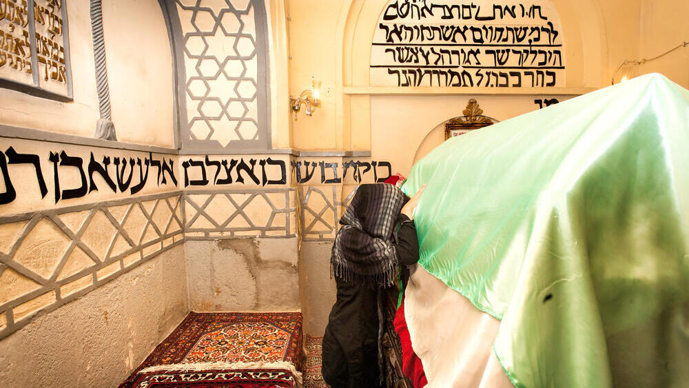 חדר הקבורה של מרדכי היהודי ואסתר המלכה