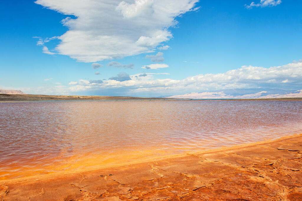 It is about five kilometers long (Photo: Arik Danino) הנהר הסודי בים המלח