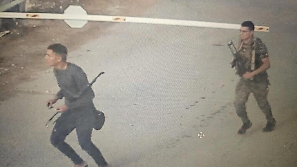 Terrorists raid Nir Oz on the morning of Oct. 7 (Security camera footage: Kibbutz Nir Oz) תיעוד מתוך מצלמות האבטחה בטבח ה-7 באוקטובר בקיבוץ ניר עוז