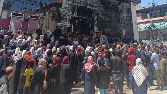 יום משכורות בעזה תחת איומי פרוטקשן מחמאס