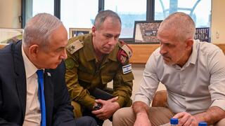 בנימין נתניהו, דדי ברנע ורונן בר