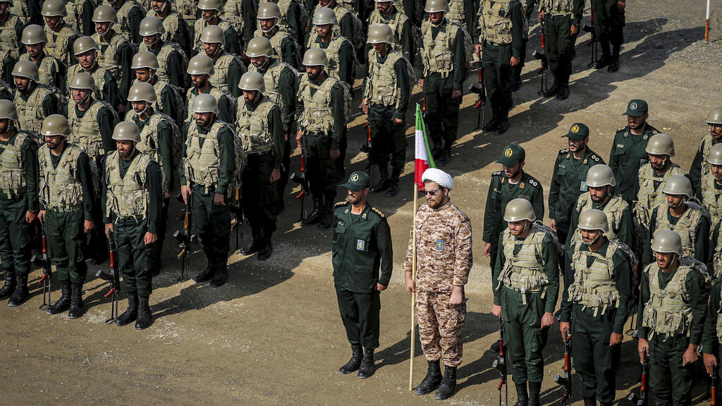 Revolutionary Guards exercise in 2022 (Photo: AP) תרגיל של משמרות המהפכה