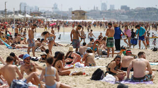 חוף הים בתל אביב