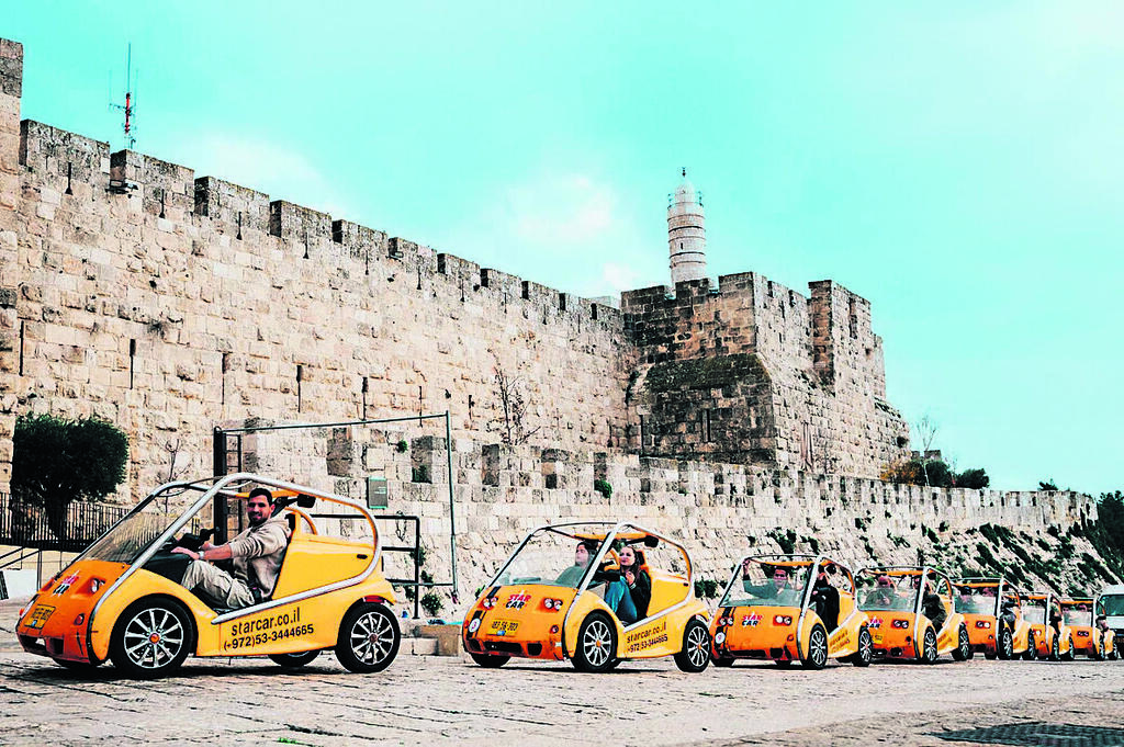Jerusalem on wheels (Photo: Boaz Oren) ירושלים על גלגלים