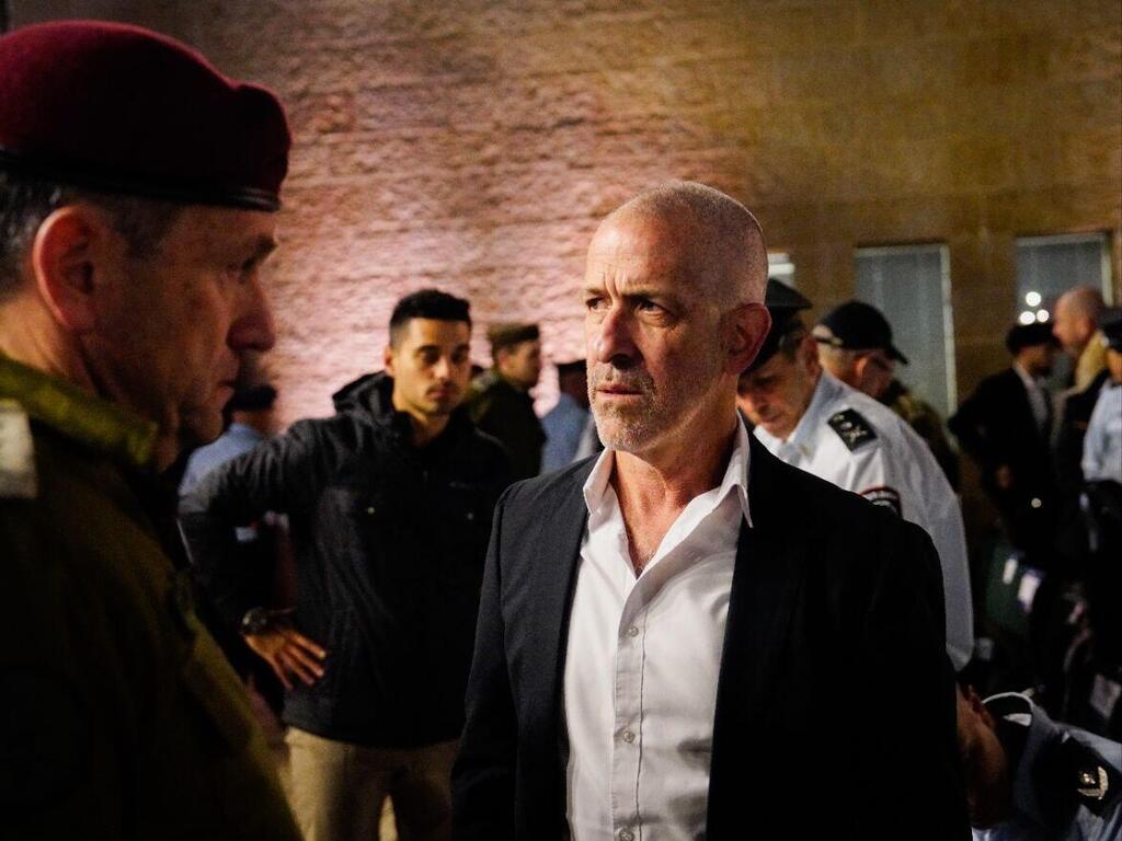 עצרת הפתיחה הממלכתית ביד ושם ל אירועי יום הזיכרון לשואה ולגבורה ביד ושם