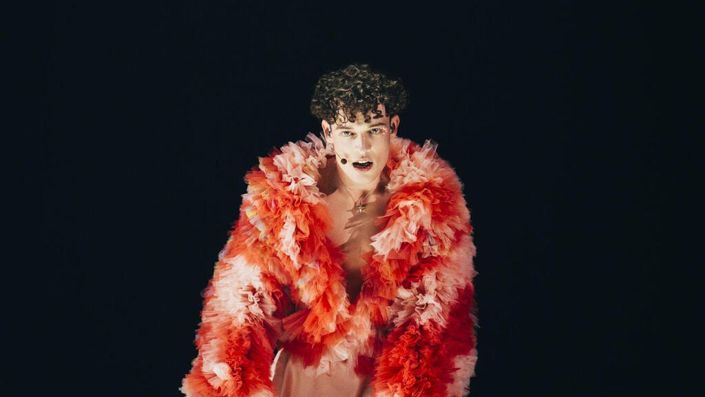 Photo: EBU נמו, נציג.ת שווייץ, בגמר האירוויזיון 2024