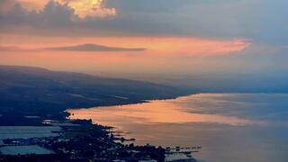 זריחה בגן הלאומי ארבל