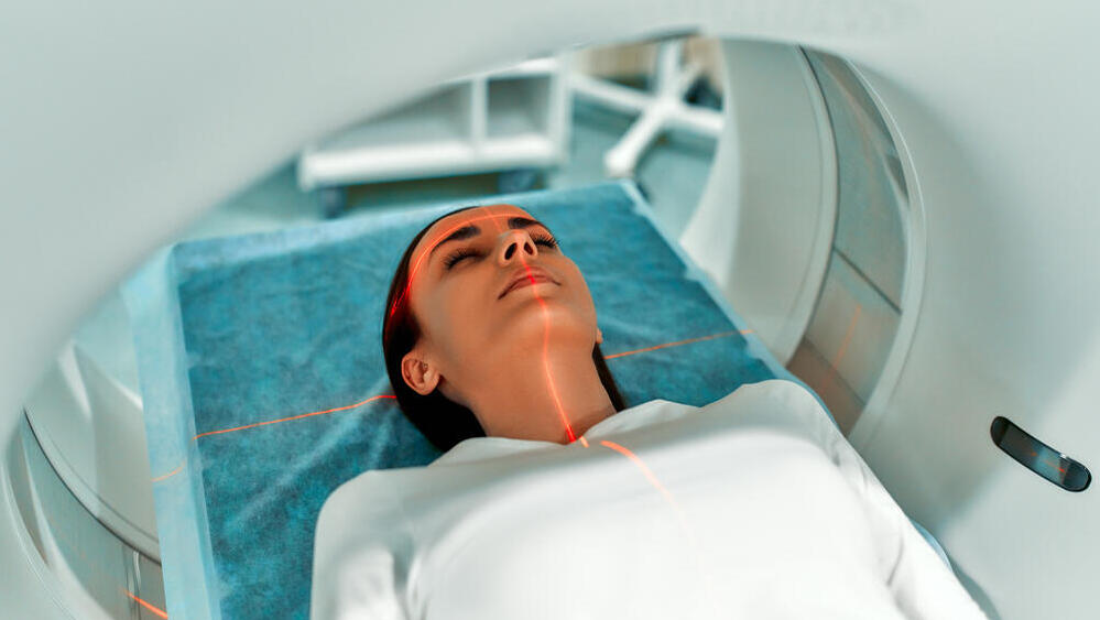 בדיקת CT MRI מכשיר דימות