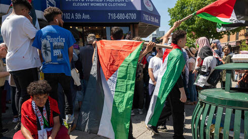 מחאות פרו-פלסטיניות בשכונת ביי רידג' רובע ברוקלין ,ניו יורק