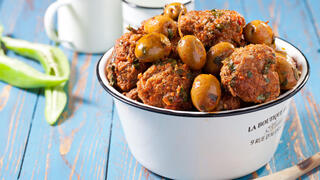 קציצות עם זיתים  בסגנון מרוקאי