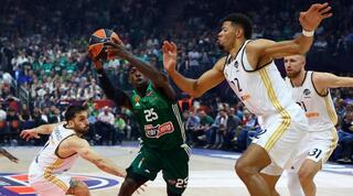 וולטר טבארס מול קנדריק נאן