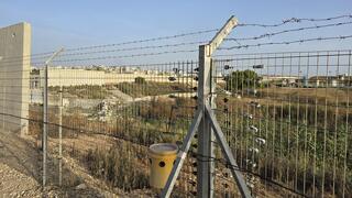 ראיונות עם תושבים מפוחדים בבת חפר על רקע כניסת השבח"ים