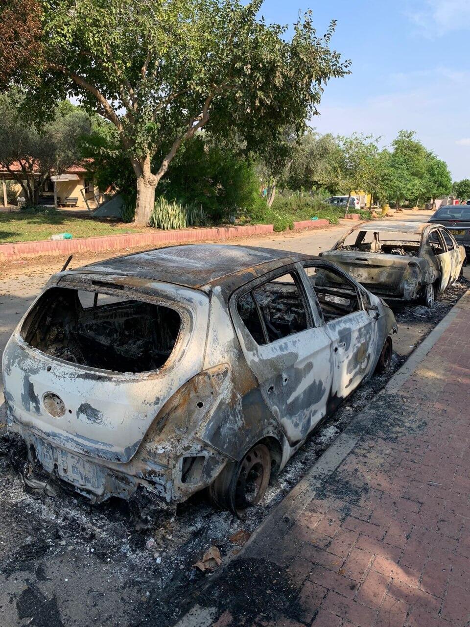 הרס בקיבוץ חולית