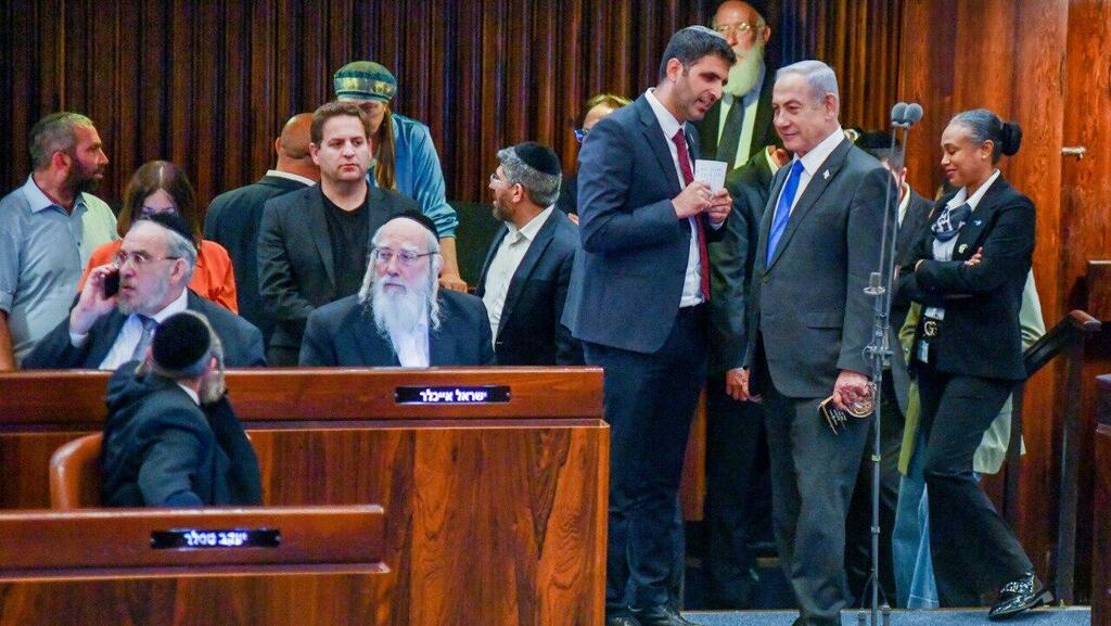 הצבעת חוק הגיוס במליאת הכנסת