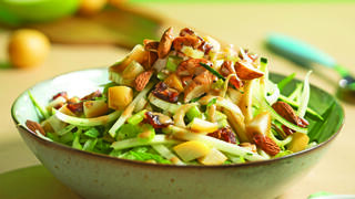 סלט סלרי, תמרים ותפוחים