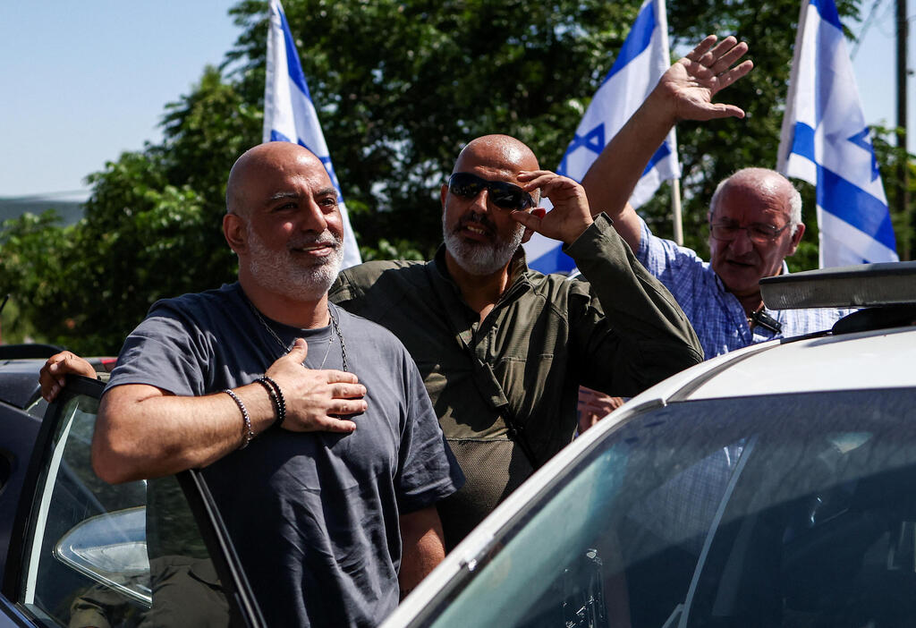 שלומי זיו חוזר לביתו