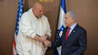 ראש הממשלה בנימין נתניהו בפגישה עם הסנאטור ג'ון פטרמן בלשכת רה"מ בירושלים