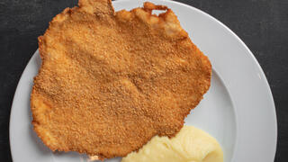 שניצל, אוגוסטין