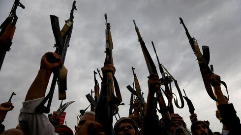 חות'ים מפגינים בתימן