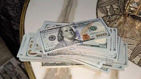 הכסף והתחמושת שנתפסו אצל המחבלים