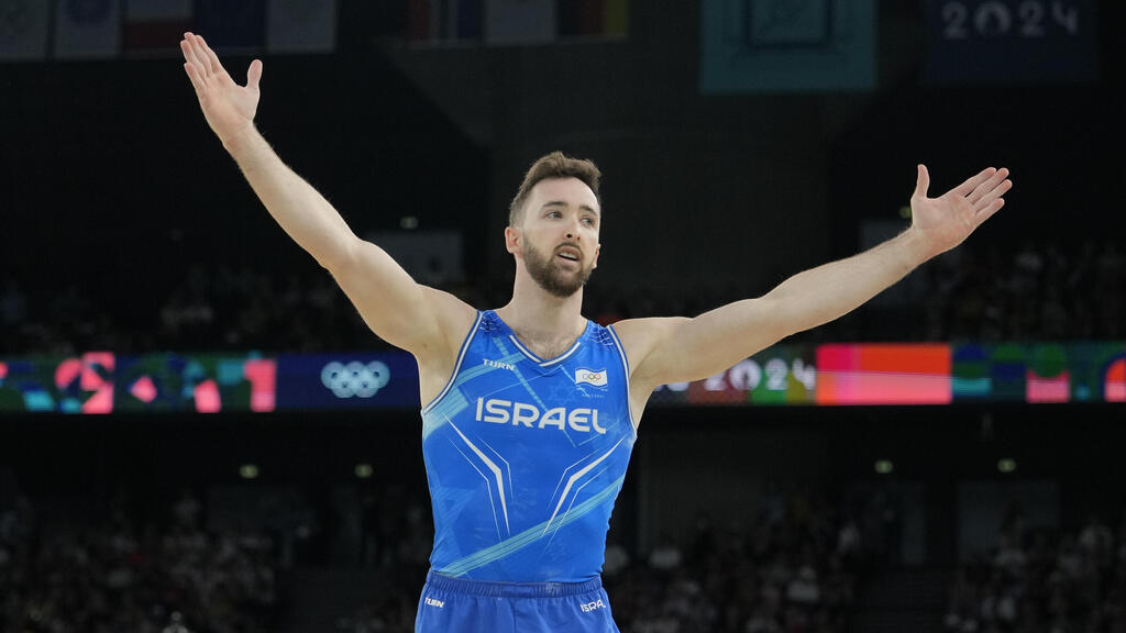 Артем Долгопят не поехал в Индонезию (Фото: AP Photo/Francisco Seco) דולגופיאט