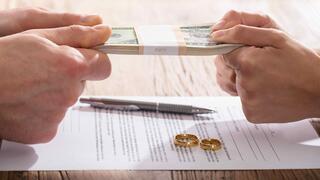 "אני רוצה שהיא תסבול!", אמר הגבר, והגישור כמעט התפוצץ