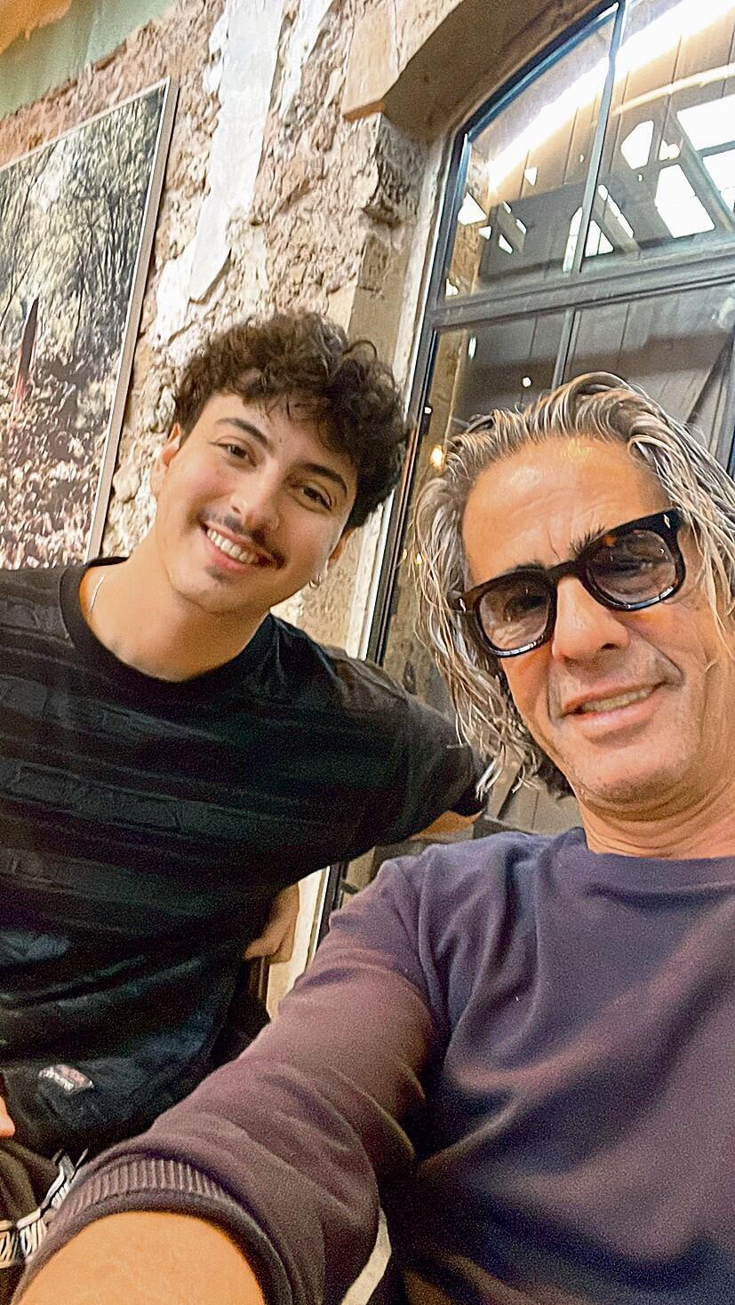 נירו לוי ובנו עומר