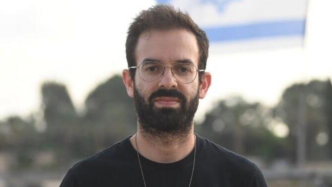 ערן דותן מחאת המתמחים