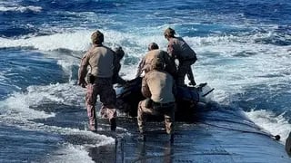 אימונים שערכו לוחמי מארינס עם ה צוללת ג'ורג'יה USS Georgia ב הים התיכון בחודש יולי 2024