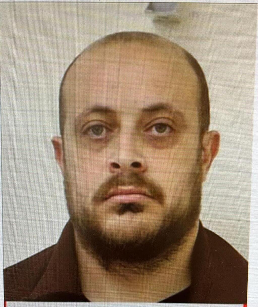 Dr. Mohammed Azzam מוחמד עזאם, רופא מתמחה מבית החולים סורוקה אשר נשבע אמונים לדאעש