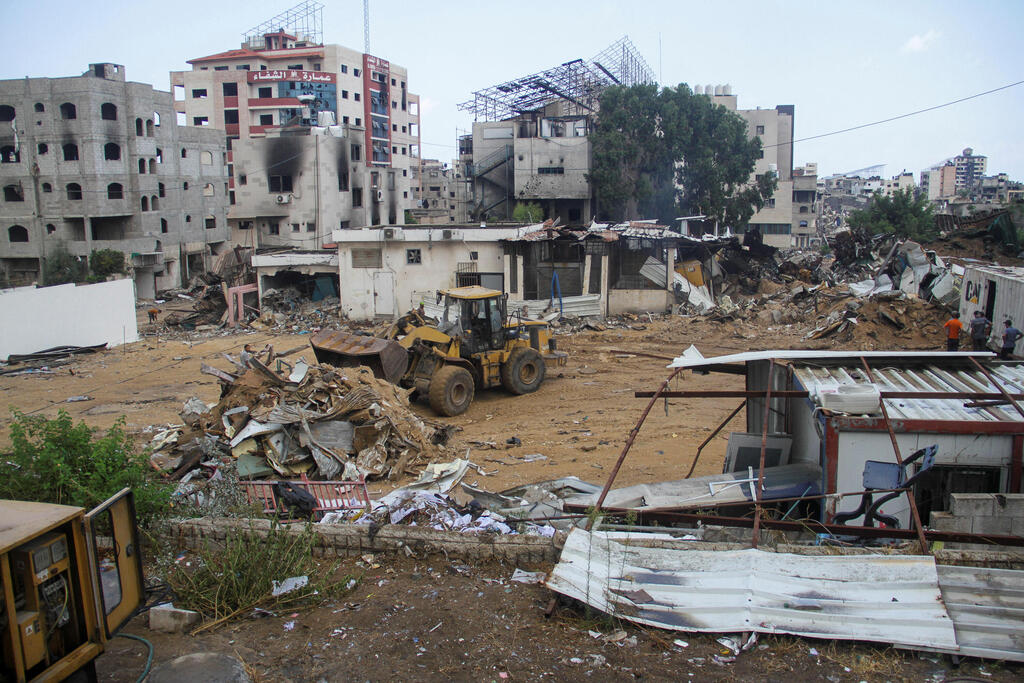 Al-Shifa Hospital, Gaza City (Photo: REUTERS/Mahmoud Issa) בית חולים שיפא עזה