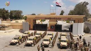 ביקור הרמטכ"ל המצרי אחמד חליפה במעבר רפיח שברצועת עזה