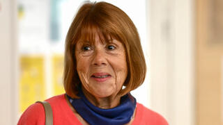 צרפת ג'יזל פליקו האישה ש בעלה גייס 72 גברים לאנוס אותה