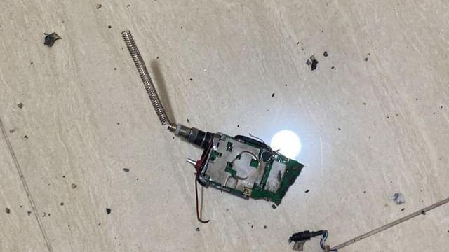 An exploded pager דיווחים ראשונים על פיצוצים בביירות