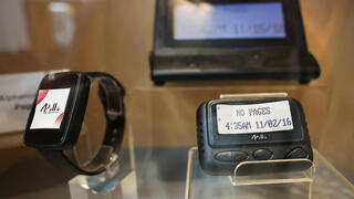 מכשירים של חברת גולד אפולו