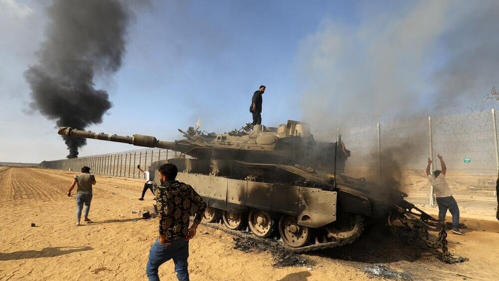 Атака ХАМАСа 7 октября (Фото: Anas-Mohammed / Shutterstock) 7 октября