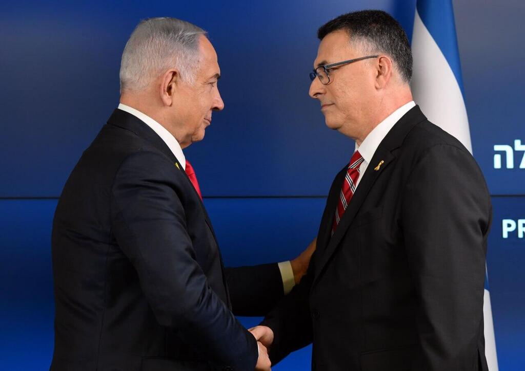 Prime Minister Benjamin Netanyahu and Foreign Minister Gideon Sa'ar (Photo: GPO) בנימין נתניהו וגדעון סער מודיעים על הצטרפותו של סער לממשלה