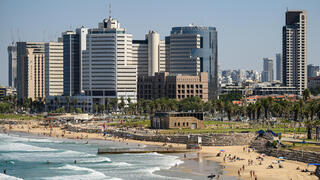 חוף הים בתל אביב