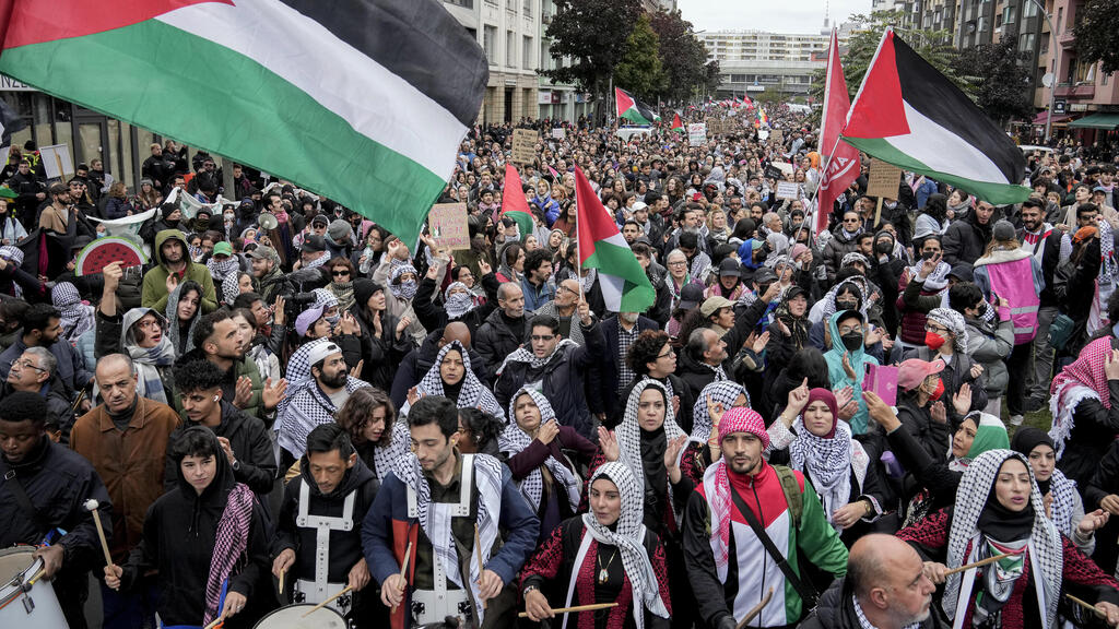 הפגנה בברלין